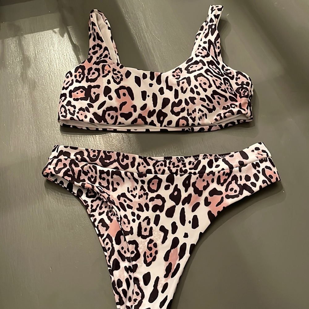 2 piece padded bikini set